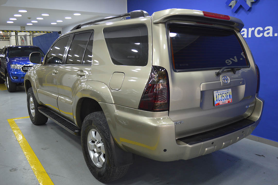 vehiculo image