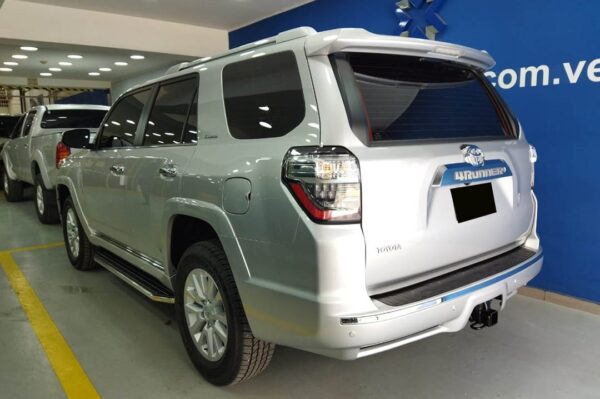 4Runner - 2327KM - Imagen 3
