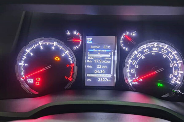4Runner - 2327KM - Imagen 6