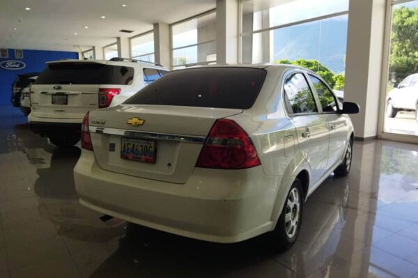Aveo - 94132KM - Imagen 3