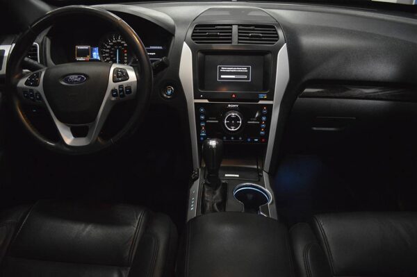 Explorer - 97400KM - Imagen 4