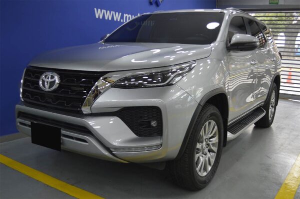 Fortuner - 12344KM