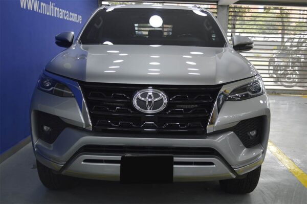 Fortuner - 12344KM - Imagen 2