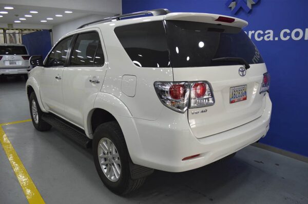 Fortuner - 45356KM - Imagen 3