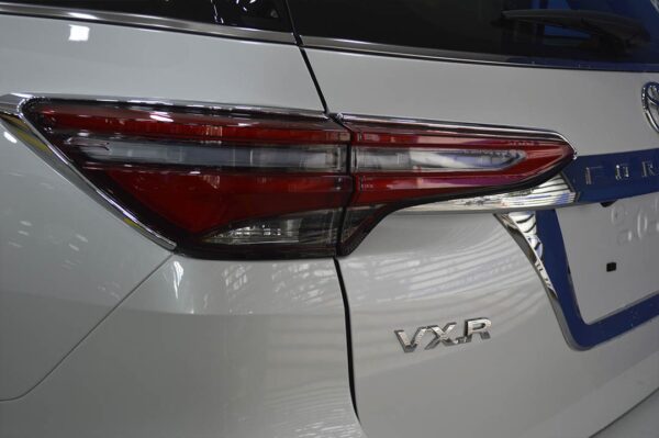 Fortuner - 51KM - Imagen 13