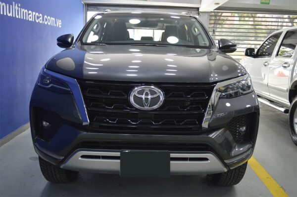 Fortuner - 101KM - Imagen 2
