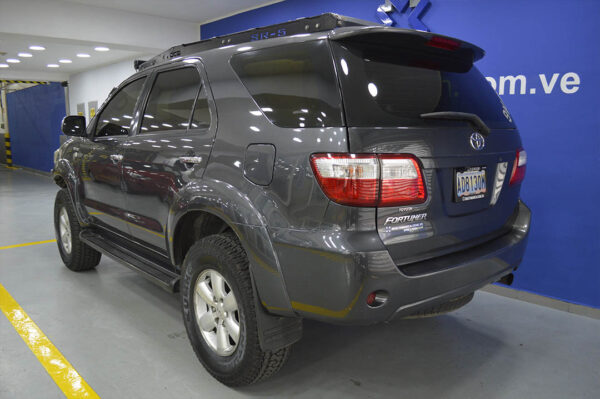 Fortuner - 135405KM - Imagen 3