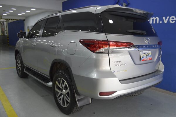 Fortuner - 41061KM - Imagen 3
