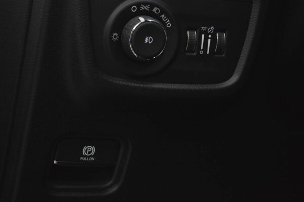 Grand Cherokee - 10KM - Imagen 11