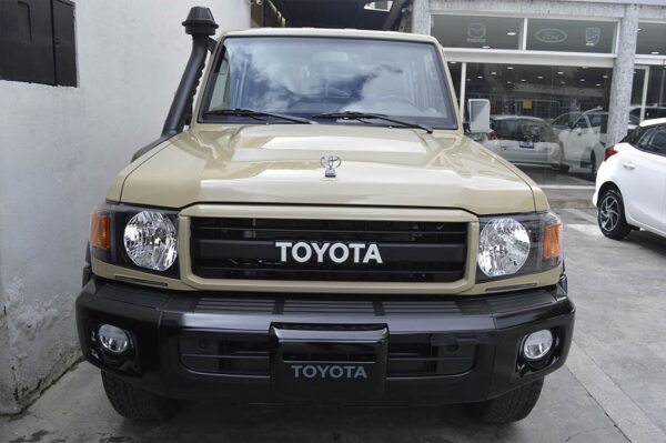 Land Cruiser - 25KM - Imagen 2