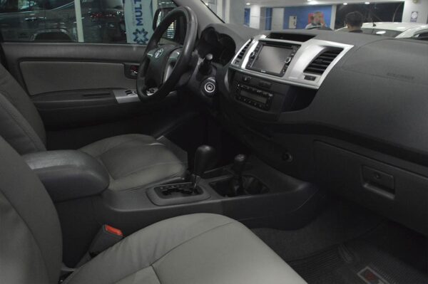 Hilux - 87216KM - Imagen 5
