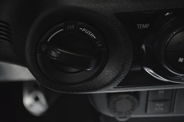 Hilux - 33KM - Imagen 10