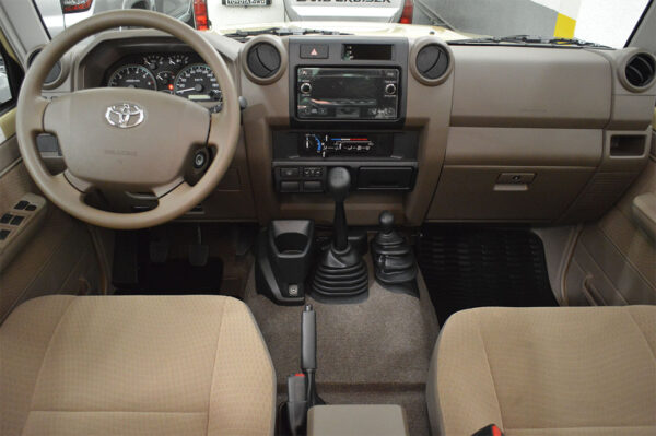 Land Cruiser - 50KM - Imagen 4