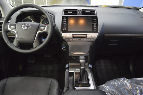 Land Cruiser - 69KM - Imagen 4