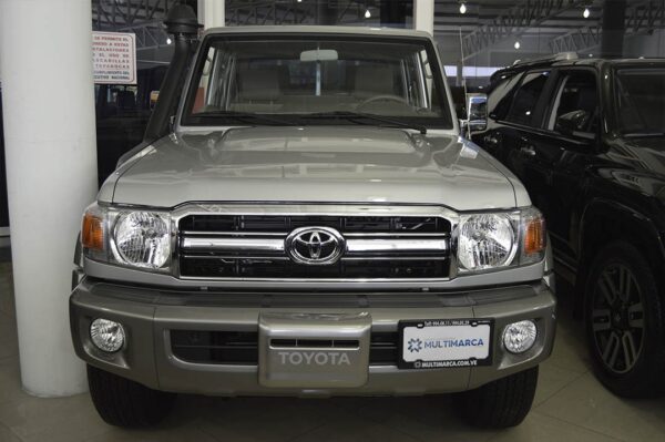 Land Cruiser - 128KM - Imagen 2