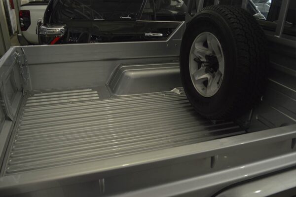 Land Cruiser - 128KM - Imagen 11