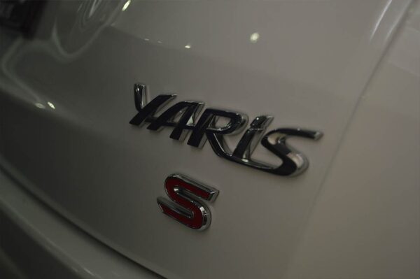 Yaris - 22KM - Imagen 13