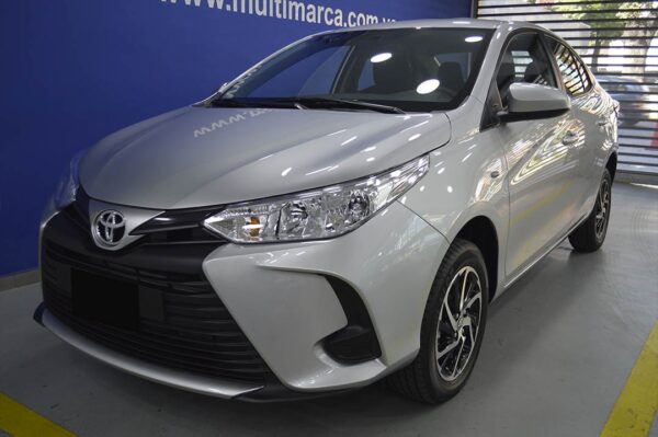 Yaris - 380KM