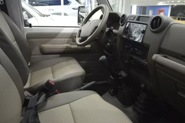 Land Cruiser - 204KM - Imagen 5