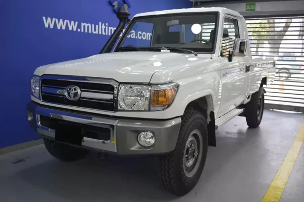Land Cruiser - 204KM
