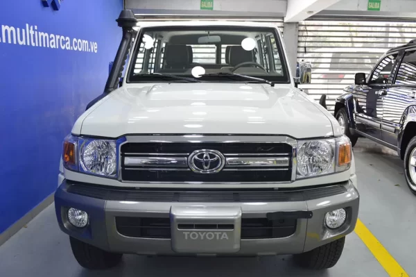 Land Cruiser - 40KM - Imagen 3