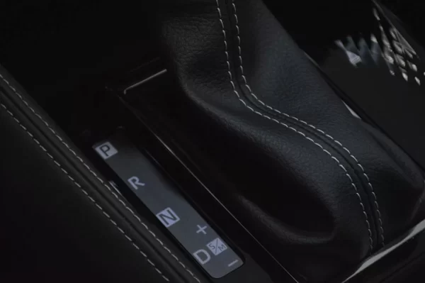 Yaris - 79KM - Imagen 9