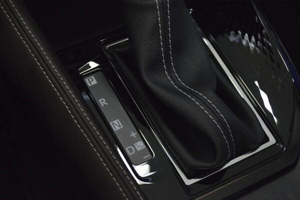 Yaris -72KM - Imagen 10