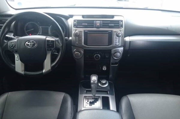4Runner - 46280MI - Imagen 4