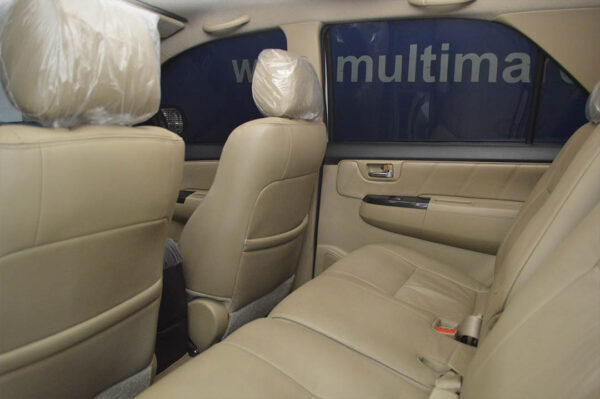 Fortuner - 30159KM - Imagen 9