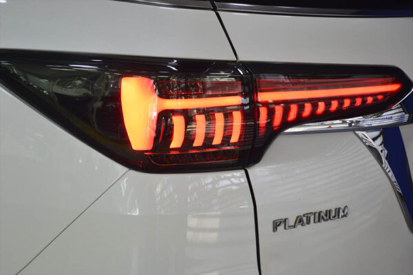 Fortuner - 40897KM - Imagen 14