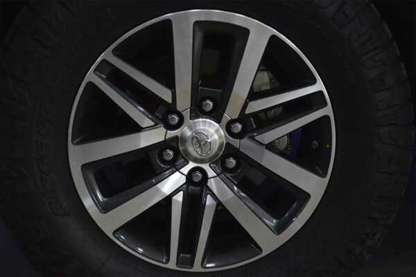 Fortuner - 40897KM - Imagen 7