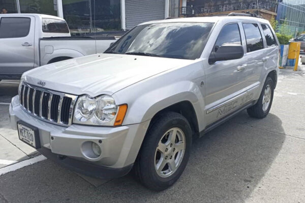 Grand Cherokee - 88925KM