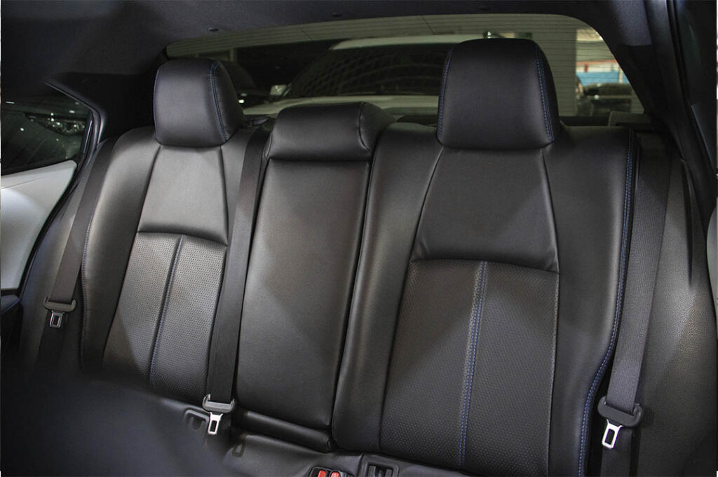Cabina Interior del Toyota Corolla 2020