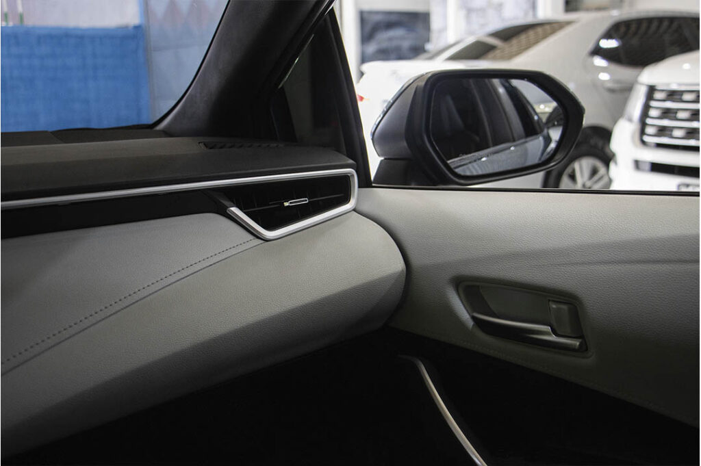 Espejo retrovisor del Toyota Corolla 2020