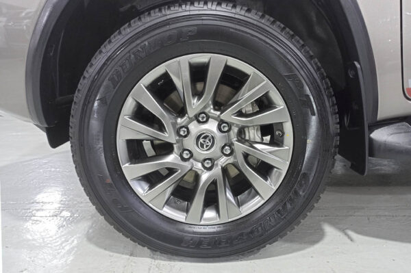 Fortuner - 82KM - Imagen 7