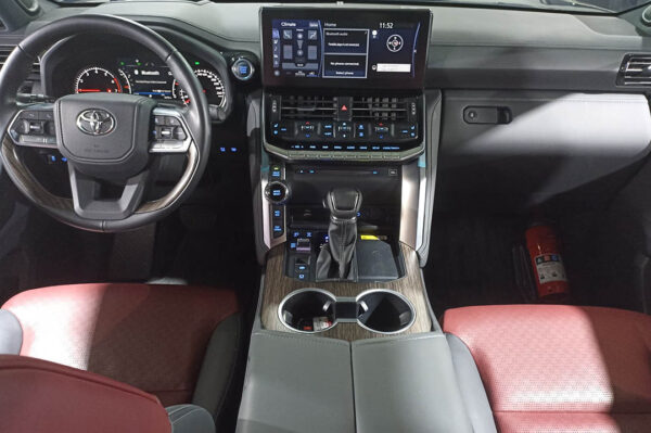 Land Cruiser - 7675KM - Imagen 4