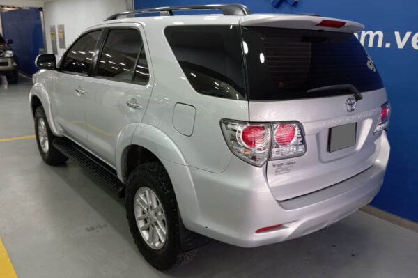 Fortuner - 83695KM - Imagen 3