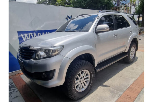 Fortuner - 88680KM