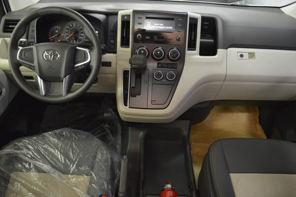 Hiace - 15KM - Imagen 4