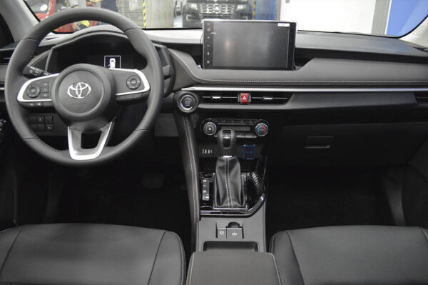 Yaris - 33KM - Imagen 4