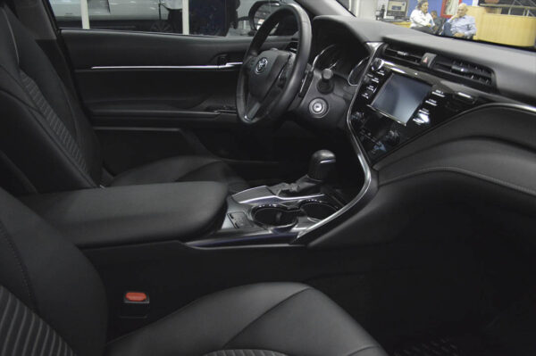 Camry - 5966KM - Imagen 4