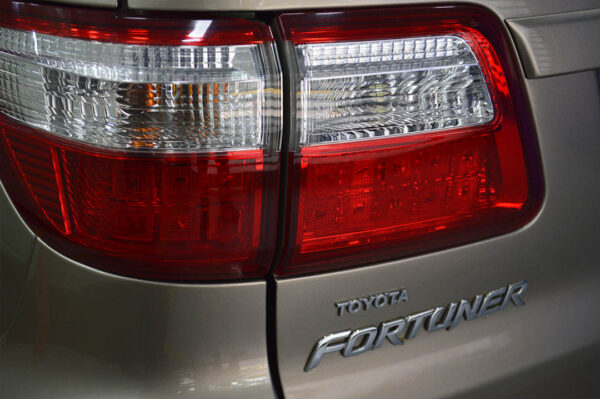 Fortuner - 192033KM - Imagen 12