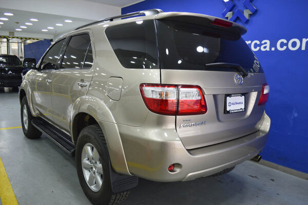 Fortuner - 192033KM - Imagen 3