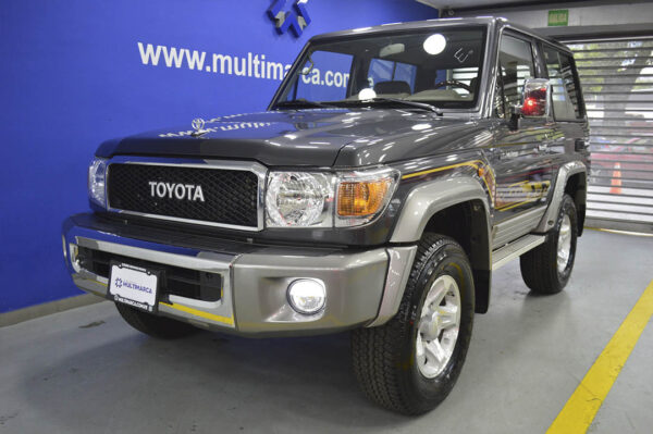 Land Cruiser - 72KM