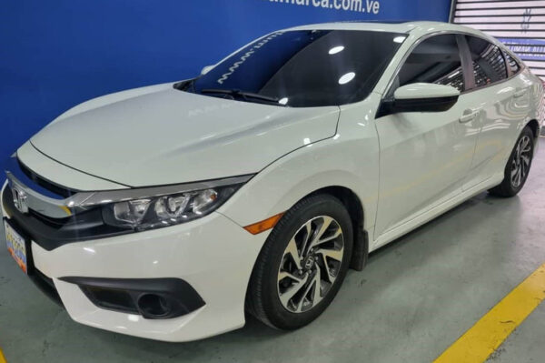 Civic - 45096KM