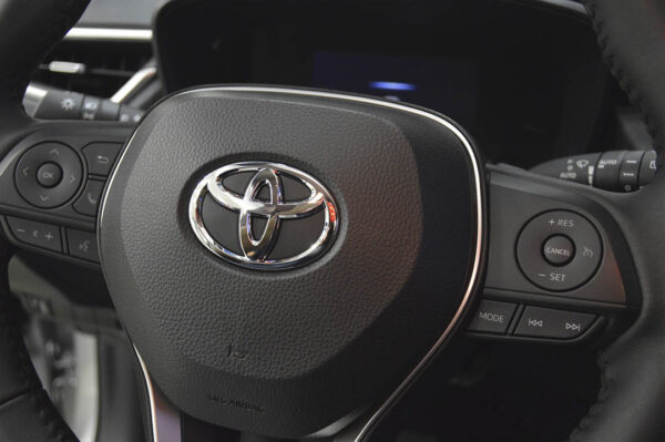 Corolla - 882KM - Imagen 8