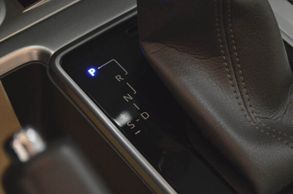 Land Cruiser - 2979KM - Imagen 8