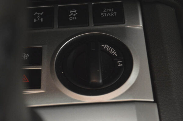 Land Cruiser - 2979KM - Imagen 10
