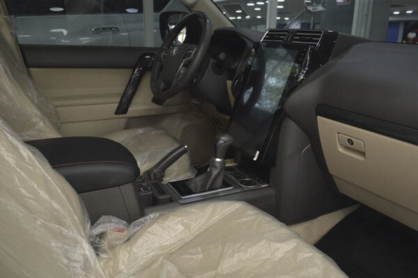 Land Cruiser - 2979KM - Imagen 5