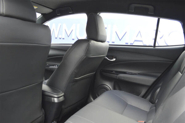 Yaris - 29KM - Imagen 11